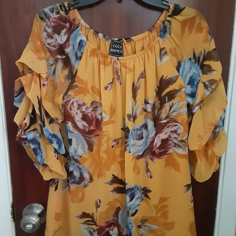 Floral Coco Bianco Blouse Size M